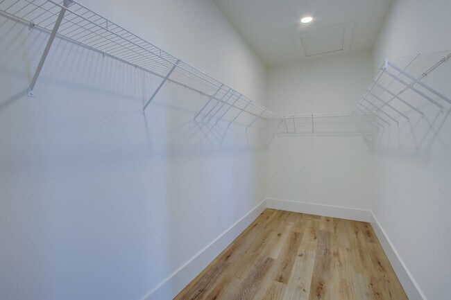 Building Photo - Beautiful Upgraded Midtown Nexton Rental Home | 3 Bed + 3.5 Bath