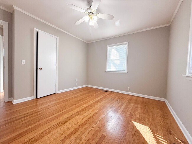 Building Photo - Spacious 3 Bedroom Home with Limited-Time $500 Move-In Special