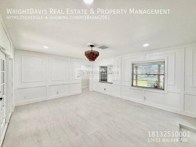 Building Photo - 15611 Walden Ave