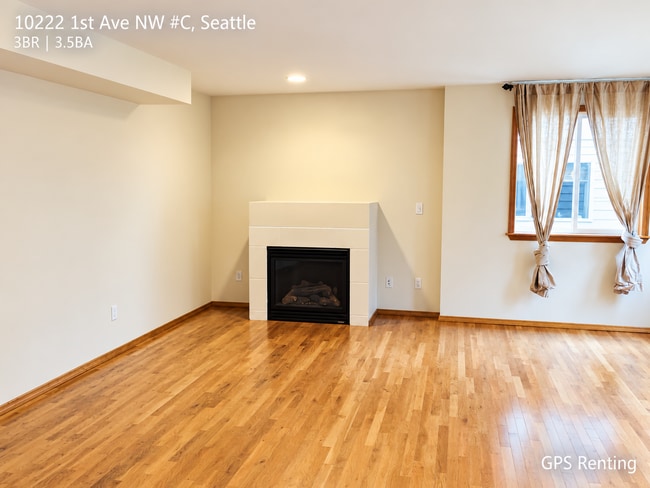 Building Photo - 10222 1st Ave NW