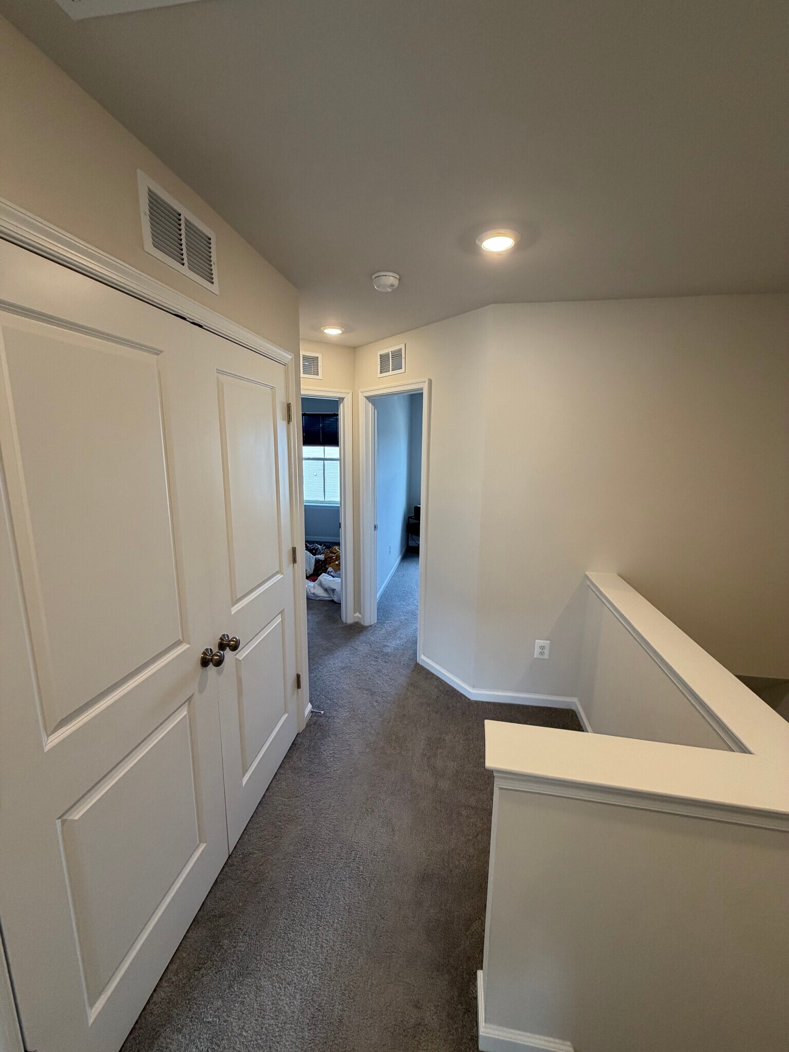 Building Photo - 454 18th Ave