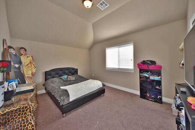 Building Photo - Deer Creek Schools- Storm Shelter- Over 30...