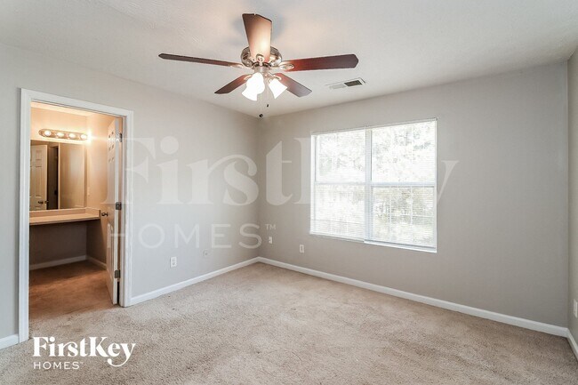 Building Photo - 5629 Norman Dr