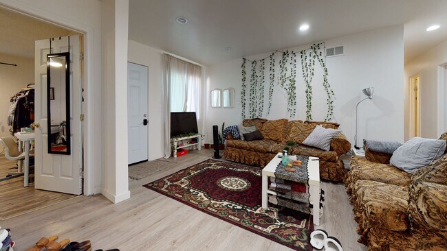 Building Photo - 5673 Campanile Way