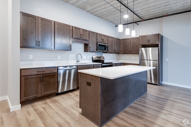 Interior Photo - Balsam on Broadway