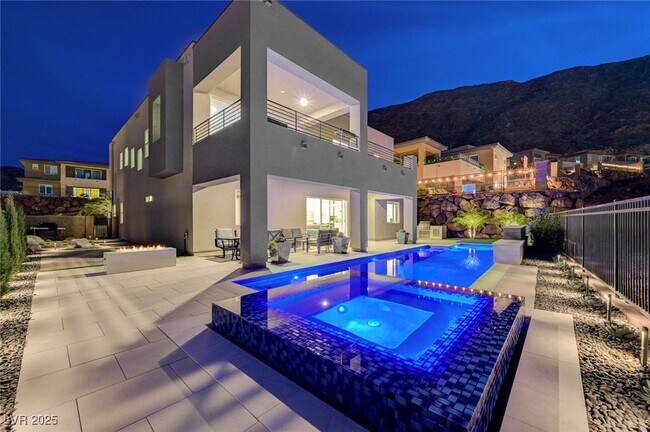 Building Photo - 510 Duvet Ct