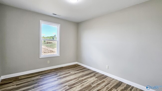 Building Photo - 9257 Stanford Rd