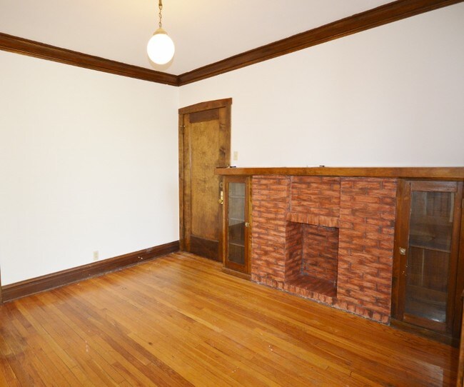Floorplan - 1400 W. Warner