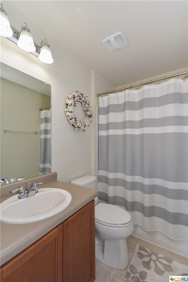 Building Photo - 5722 Stanford Dr