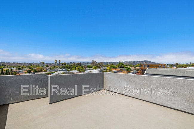 Building Photo - 3315 Clairemont Mesa Blvd