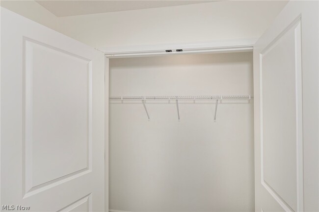 Building Photo - 2240 E 97th St