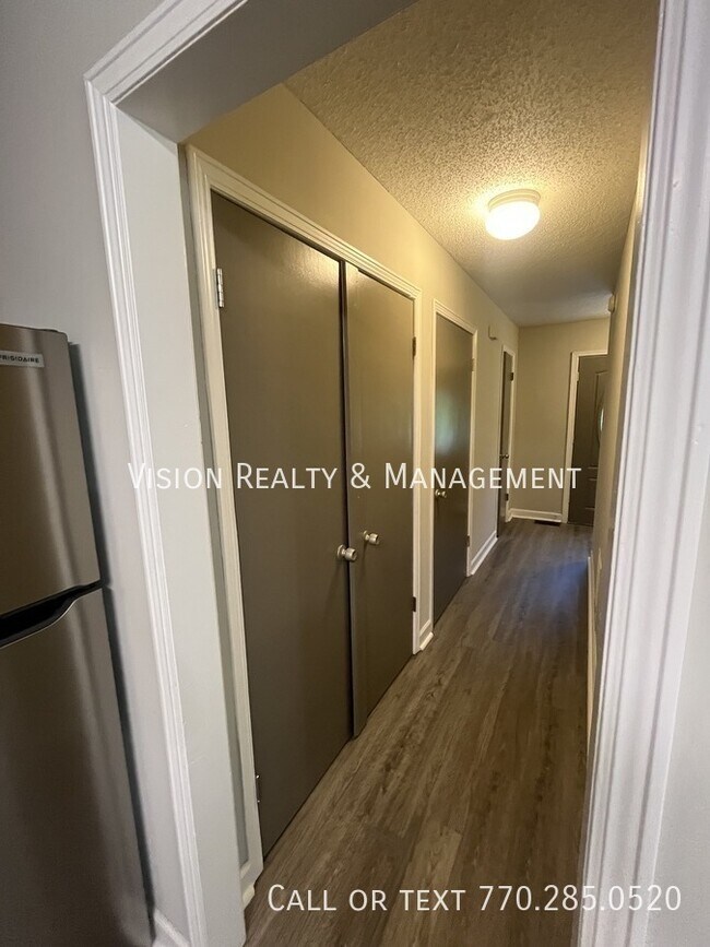 Building Photo - 750 Blandenburg Rd