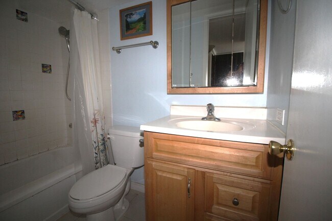 Building Photo - Live Just Steps from the Beach – 1BR at Mo...