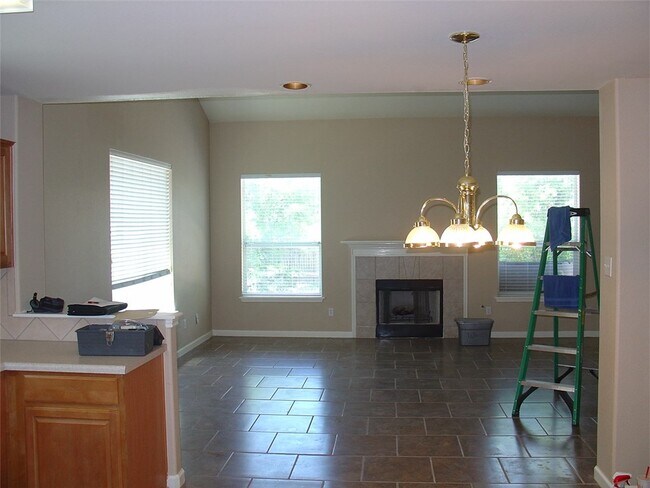 Building Photo - 1532 Lorson Loop