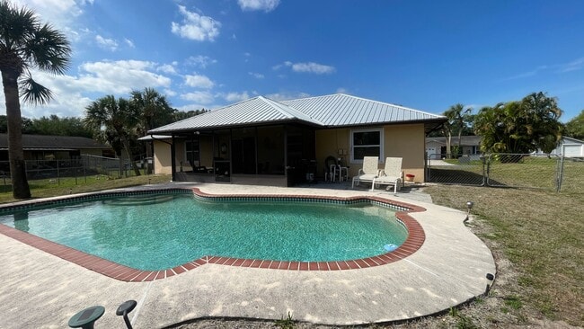 Building Photo - Available JULY 2025 in heart of Sebastian
