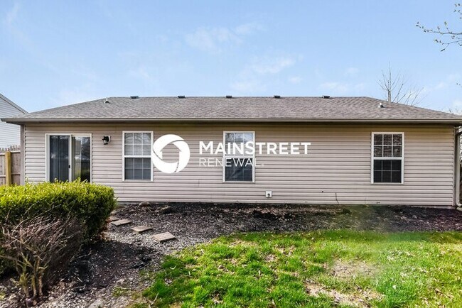 Building Photo - 3 Bedroom Pet-Friendly Home in Avon, IN with Main Street Renewal