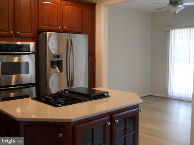 Building Photo - 2807 Cornet Ct
