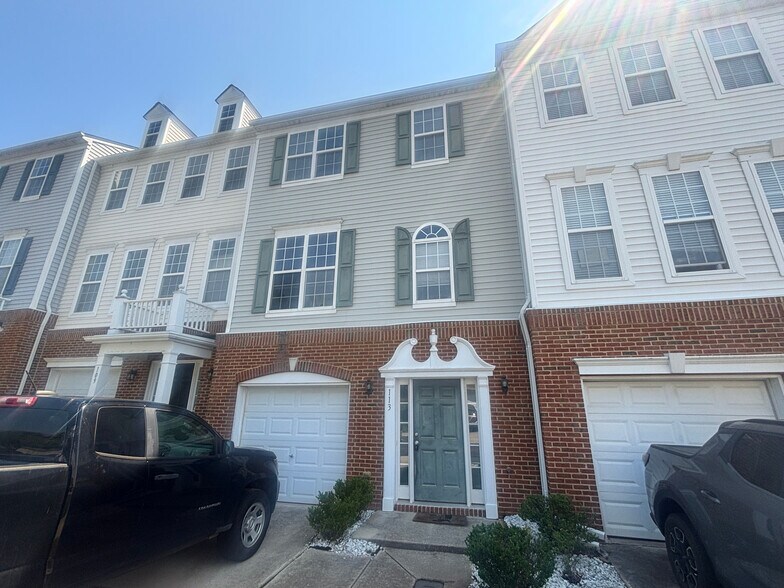 Building Photo - Room in Townhome on Ruby Walk Dr