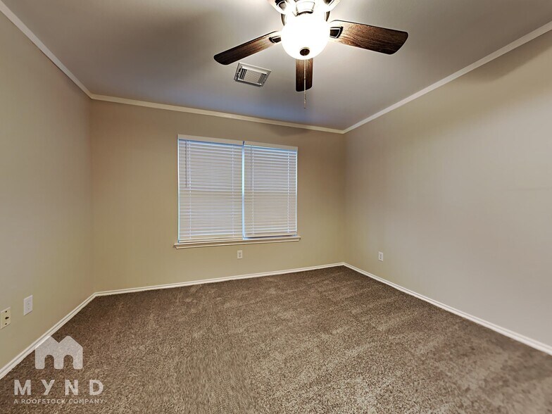 Building Photo - 3523 Avalon Castle Dr