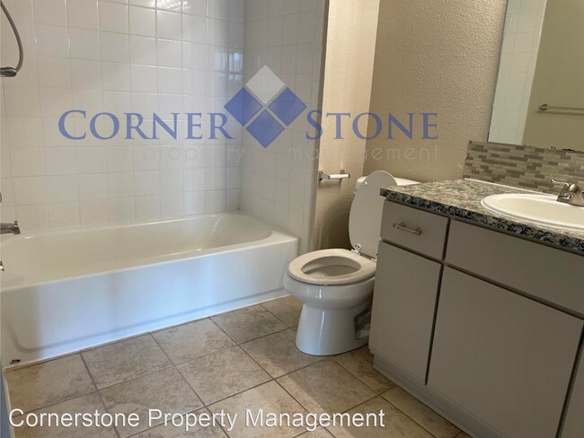 Building Photo - 3 br, 1.5 bath House - 1885 E Old Saybrook...