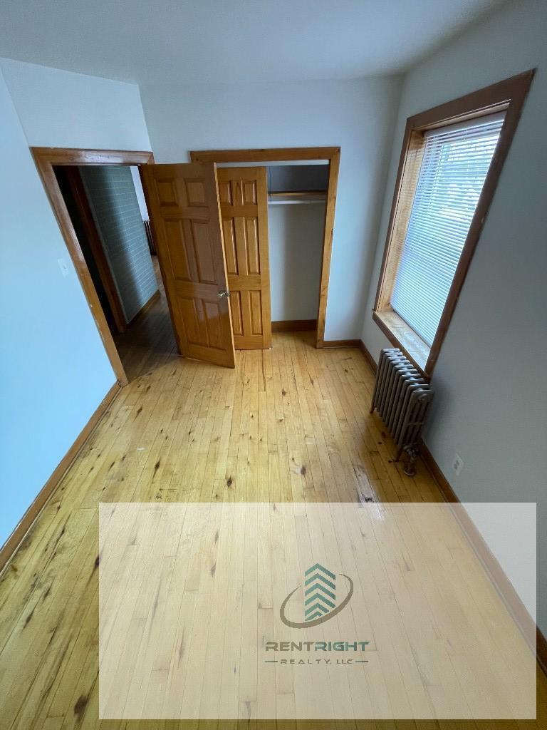 Building Photo - 5039 N Springfield Ave