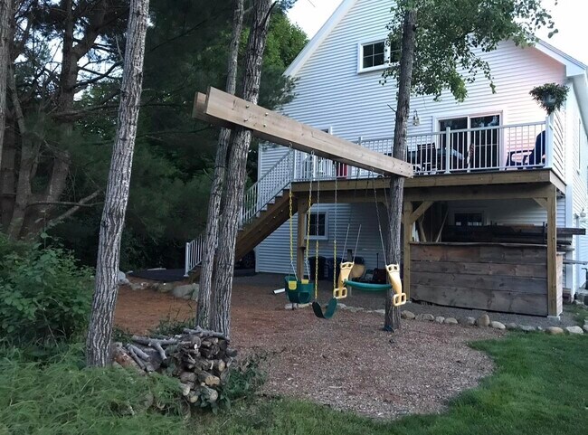 Building Photo - 79 Barbour Rd