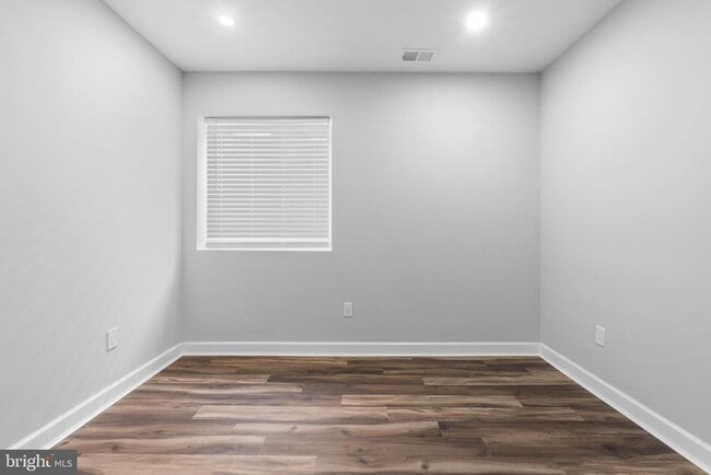 Building Photo - 6108 Hunt Weber Dr