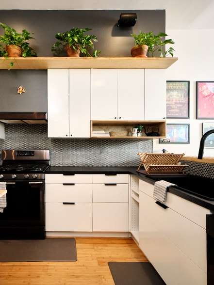 Building Photo - 1629 N Johnson St