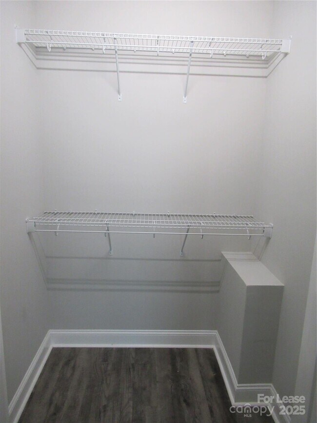 Building Photo - 604 Victory Grove Church Rd