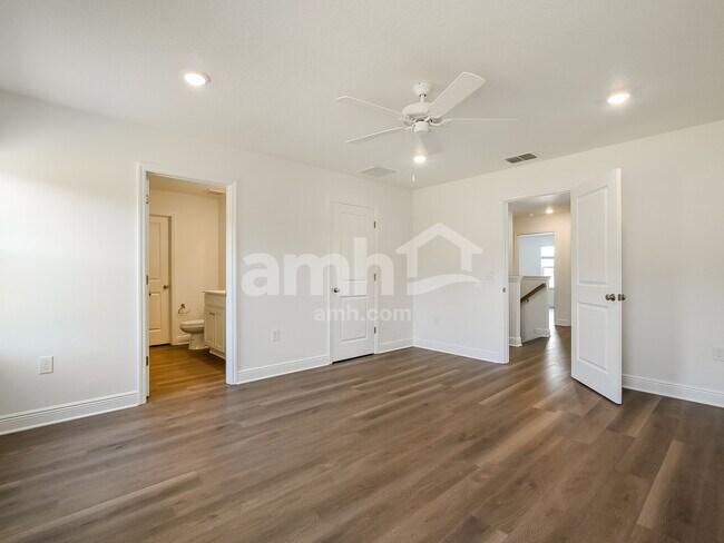 Building Photo - 1534 Blue Nile Pt