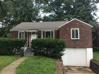 Building Photo - 3BD 1BA house in Penn Hills!!