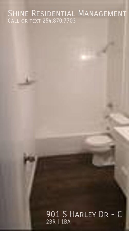 Building Photo - 901 Harley Dr