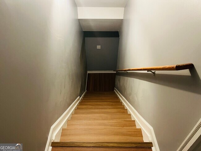 Building Photo - 3156 Parc Ct SW