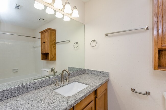 Building Photo - 9206 Towerstone Dr