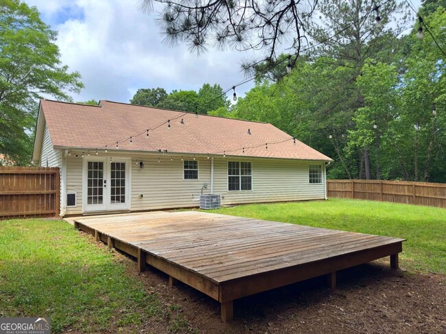 Building Photo - 106 Kimbell Farm Dr