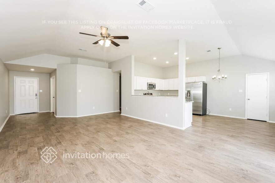 Building Photo - 409 Heritage Dr