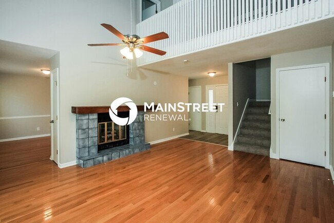 Building Photo - 3 Bedroom Pet-Friendly Home in Kansas City...