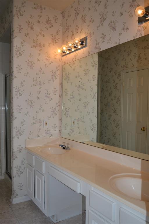 Building Photo - 1527 Turret Crown Dr