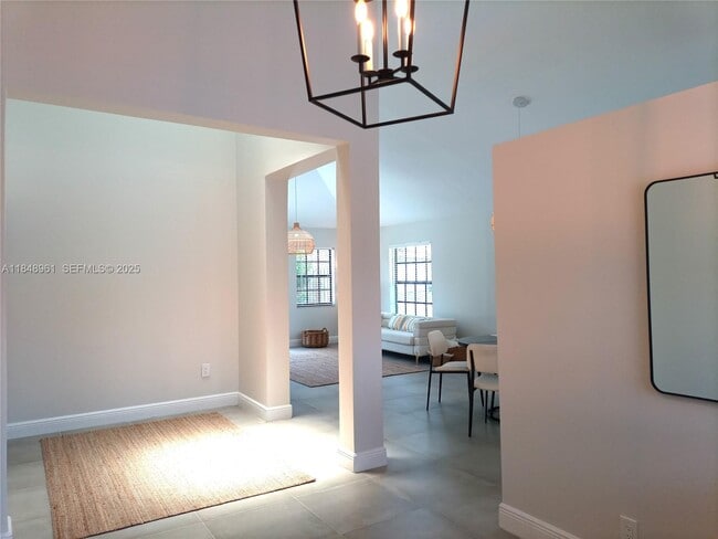 Building Photo - 13473 Fountain View Blvd