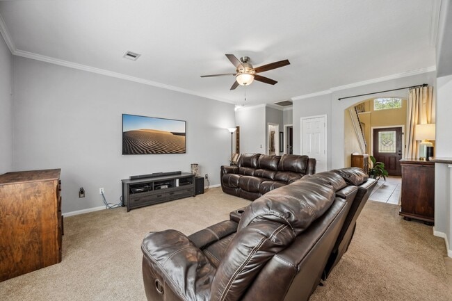 Building Photo - 8522 E Highlands Crossing