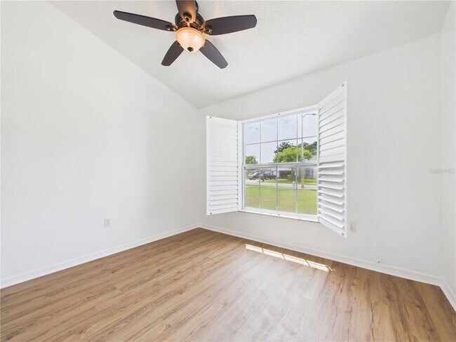 Building Photo - 9434 Holnwon Ct