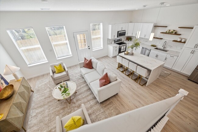 Building Photo - 925 Bianco Ln