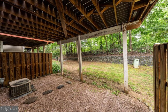 Building Photo - 13961 Gill Brook Ln