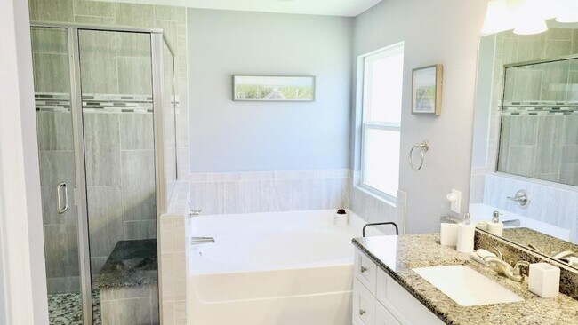 Building Photo - 4322 Cloverwood Ct