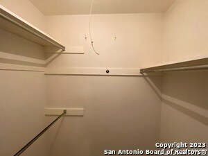 Building Photo - 2811 Woodbury St