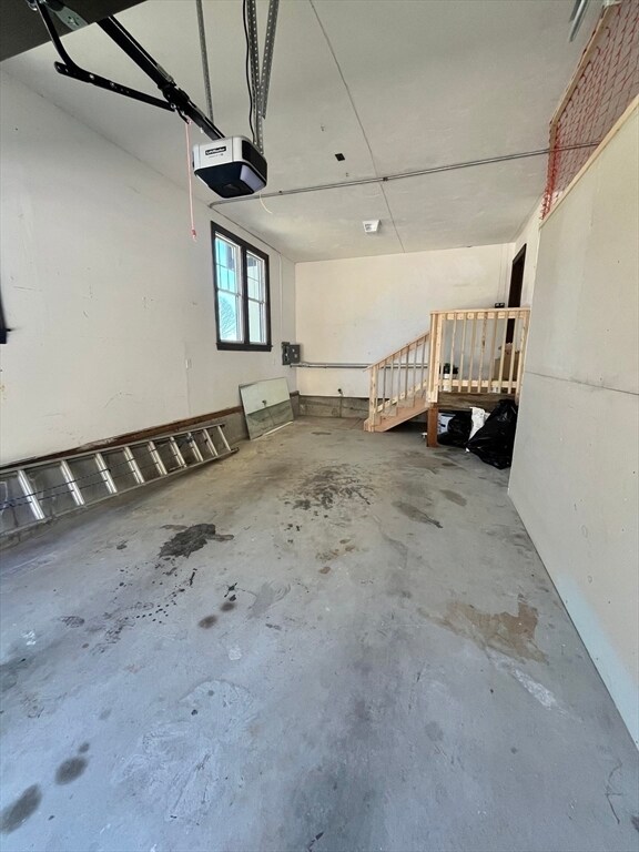Building Photo - 1077 North St