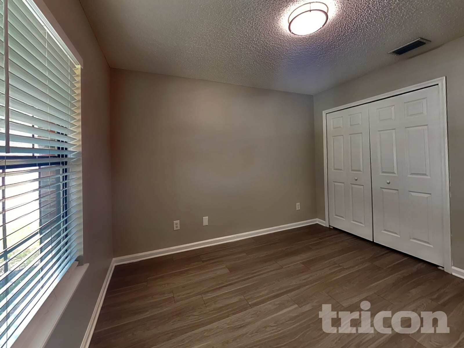 Building Photo - 5357 Whitecastle Ct