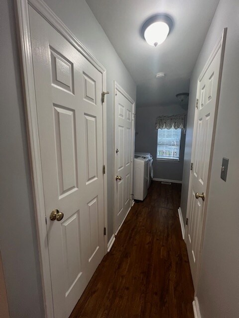 Building Photo - 2707 Blockhouse Ct