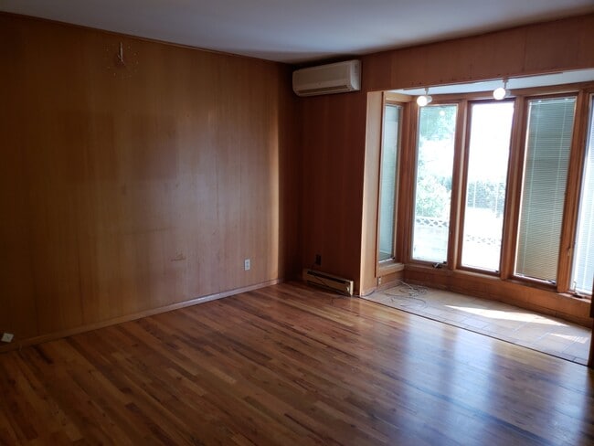 Building Photo - 3721 McComb Ave