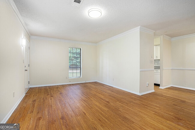 Building Photo - 3045 Sonya Ln